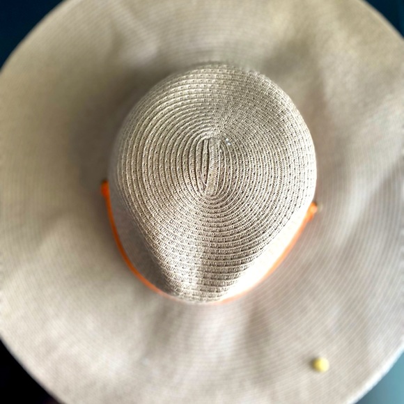 Mersea Beige Straw Floppy Hat w/ Orange Band and Adjustable Tie EUC - Picture 4 of 9